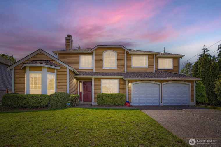 Photo of 34427 10th Ave SW Federal Way, WA 98023