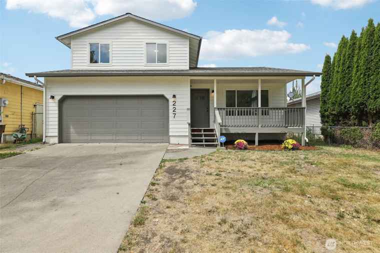 Photo of 227 Colorado St Longview, WA 98632