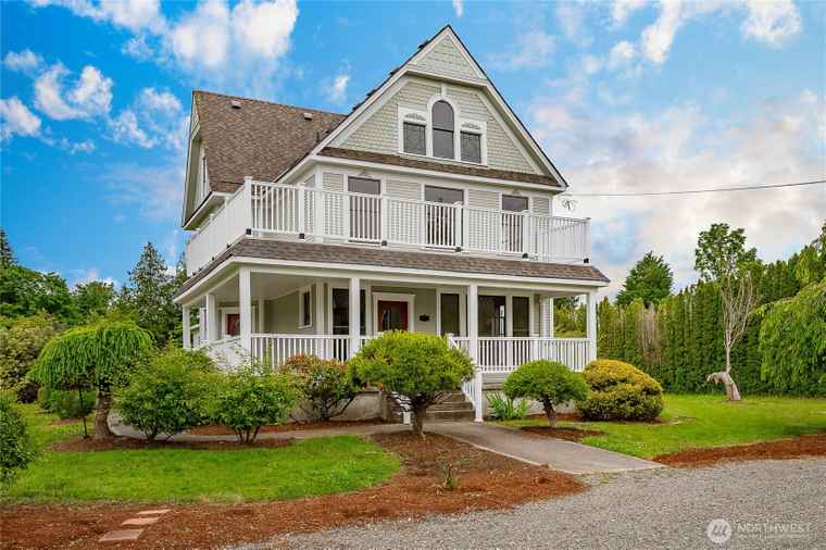 Photo of 1371 W Axton Rd Ferndale, WA 98248