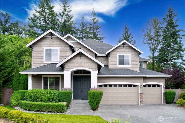 Photo of 8019 149th Pl SE Newcastle, WA 98059