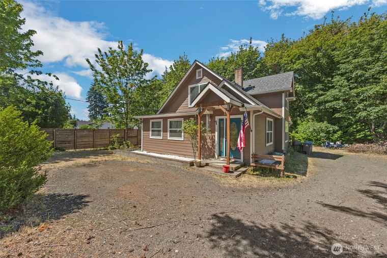 Photo of 1533 Northcliff Rd Shelton, WA 98584