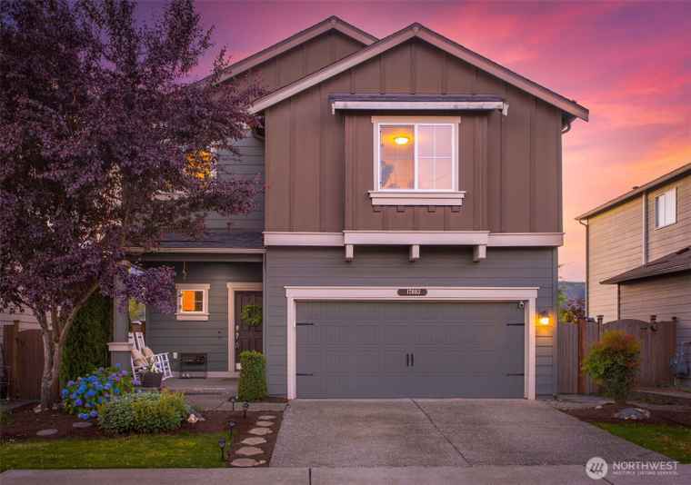 Photo of 17803 Ashe Ct Granite Falls, WA 98252