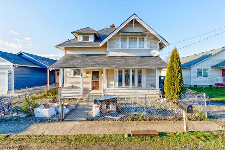 Photo of 84 SW 11th St Chehalis, WA 98532