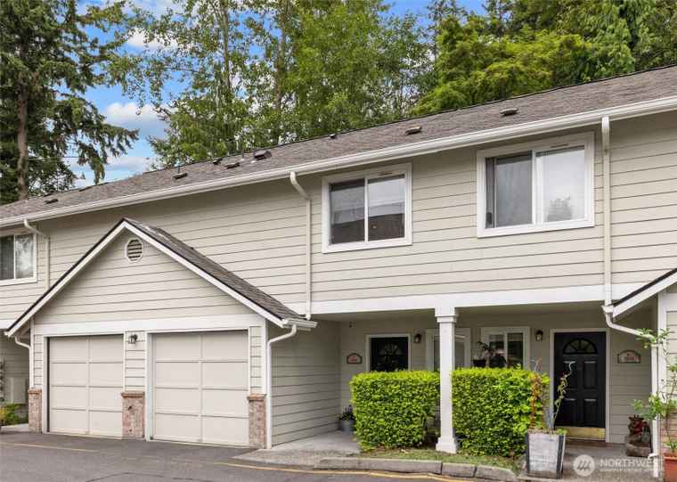 Photo of 5010 168th St Unit C Lynnwood, WA 98037