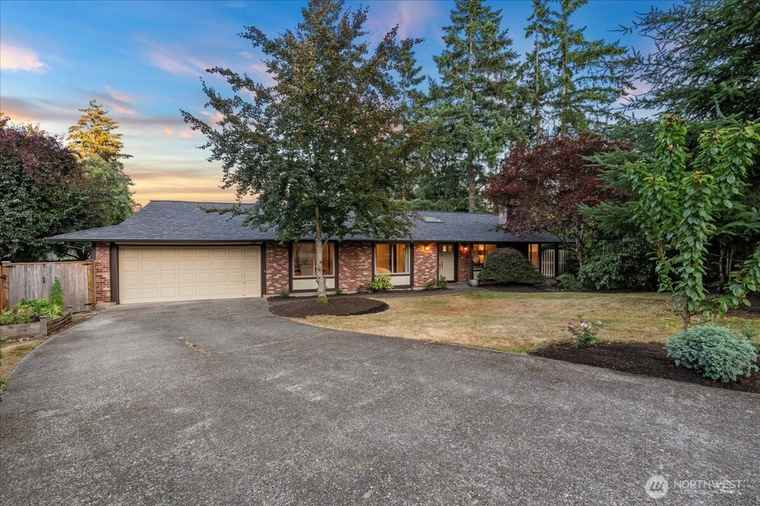 Photo of 2806 178th Ave NE Redmond, WA 98052