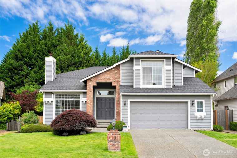 Photo of 2001 237th Pl SE Bothell, WA 98021