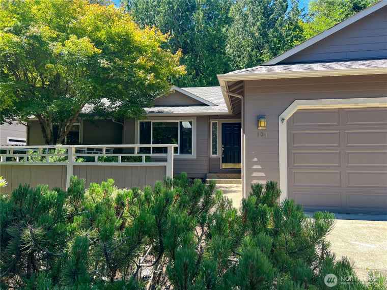 Photo of 104 Puget Loop Port Ludlow, WA 98365