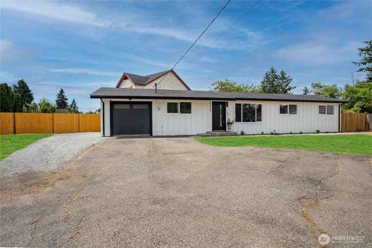 Photo of 17225 35th Ave S SeaTac, WA 98188