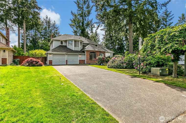 Photo of 8612 165th Street Ct E Puyallup, WA 98375