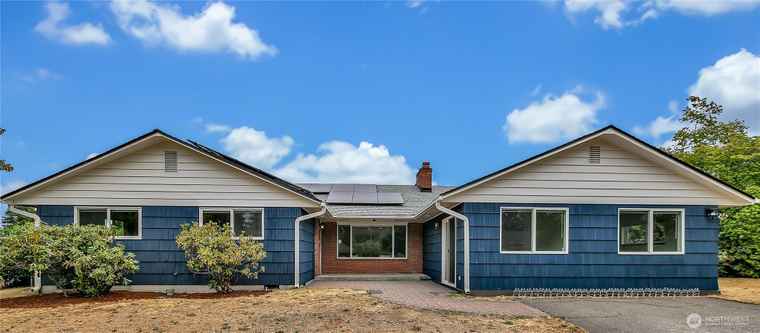 Photo of 10521 Douglas Dr SW Lakewood, WA 98499
