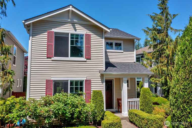 Photo of 34606 SE Osprey Ct #8 Snoqualmie, WA 98065