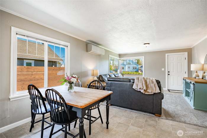 325 British Columbia Ave, Lynden, WA 98264 | For Sale