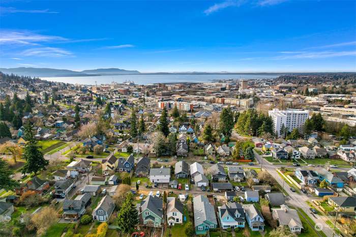 1526 Humboldt St, Bellingham, WA 98225 | Redfin