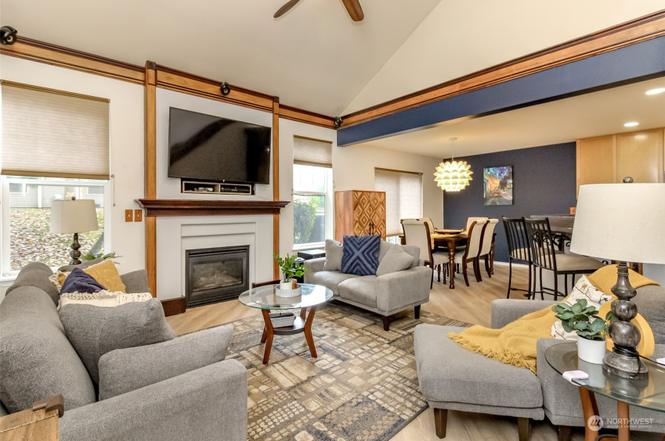 Ｐｈｅｗ：Ｖｉｅｗ 1900 7th Ave, Longview, WA 98632 - Hotel Development Land