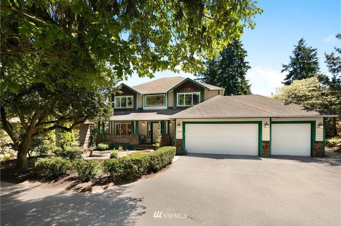17016 32nd Ave NE, Lake Forest Park, WA 98155 | MLS# 1464444 | Redfin