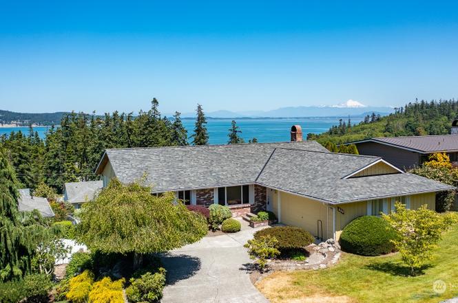 862 Rocky Point Dr, Camano Island, WA 98282 | MLS# 2075513 | Redfin