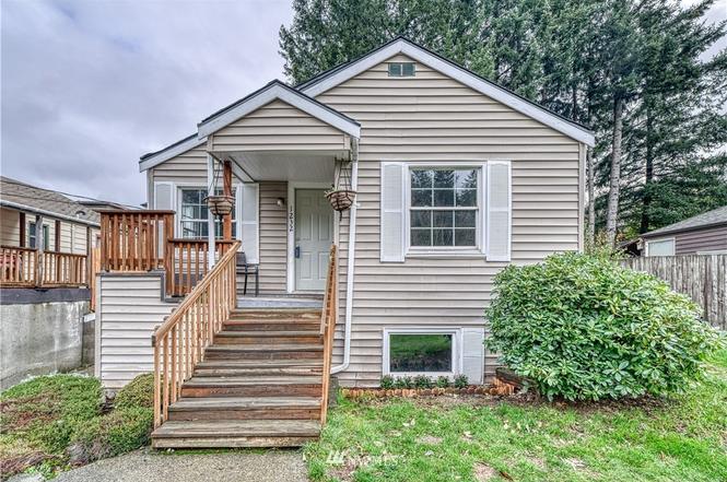 1232 Poindexter Ave W, Bremerton, WA 98312 | MLS# 1692548 | Redfin