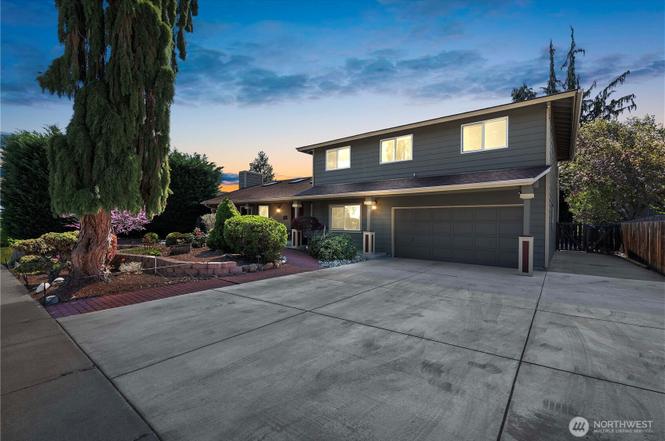 1707 Lexington Pl, Wenatchee, WA 98801 | Redfin