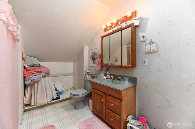 7029 Riverview Rd - Photo 21 of 40 7029 Riverview Rd