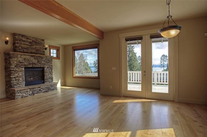 977 11th Ln, Gig Harbor, WA 98333 | Redfin