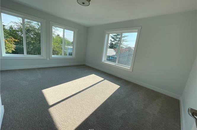 9512 Mary Ave NW #2, Seattle, WA 98117 | MLS# 1824722 | Redfin