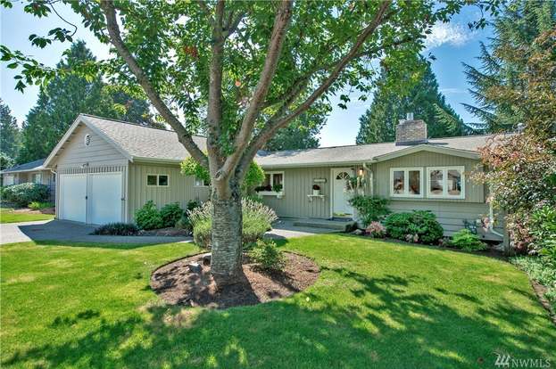10617 Ne 16th St Bellevue Wa 98004 4 Beds 2 25 Baths