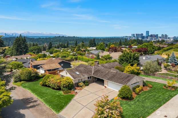 2210 108th Ave SE, Bellevue, WA 98004 | Redfin