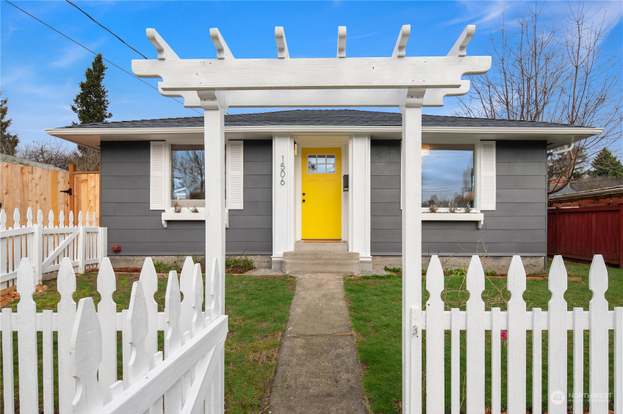 Retro West Seattle Kitchen Remodel