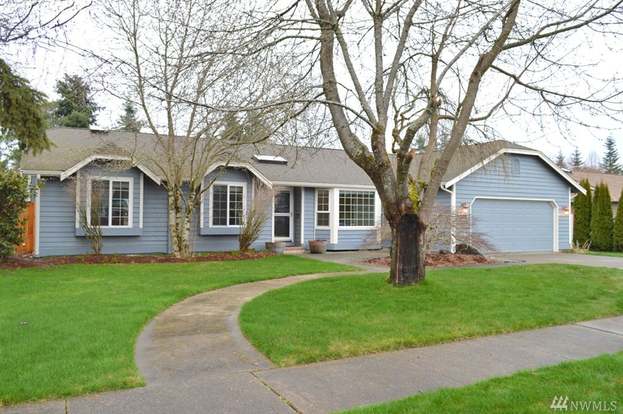 2444 Eagle Forest Dr Saint Charles Mo 63303 Realtor Com