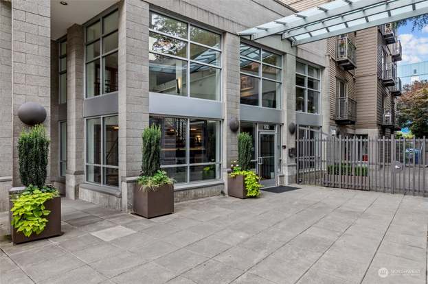 1223 Spring St #801, Seattle, WA 98104 | MLS# 2168615 | Redfin