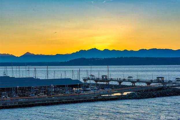 200 Beach Place 502 Edmonds Wa 98020 2 Beds 1 75 Baths