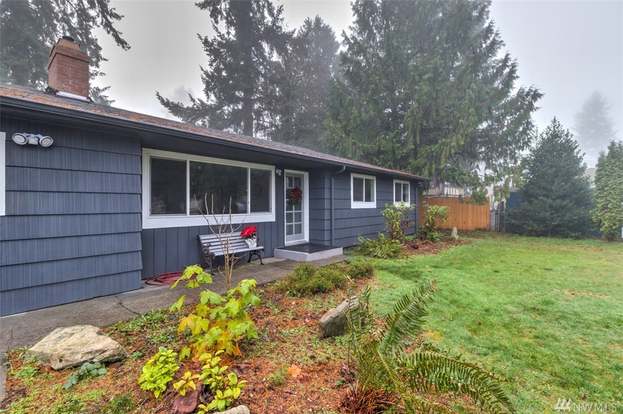 4907 20th Ave Se Lacey Wa 98503 4 Beds 2 Baths