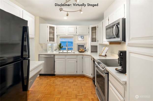 1526 Alki Ave SW #305, Seattle, WA 98116 | MLS# 2174037 | Redfin