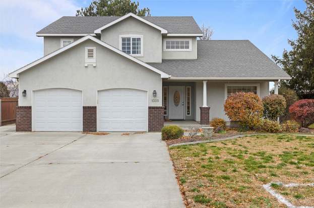 1325 Brookwood Ave, Richland, WA 99352 | MLS# 2316461 | Redfin