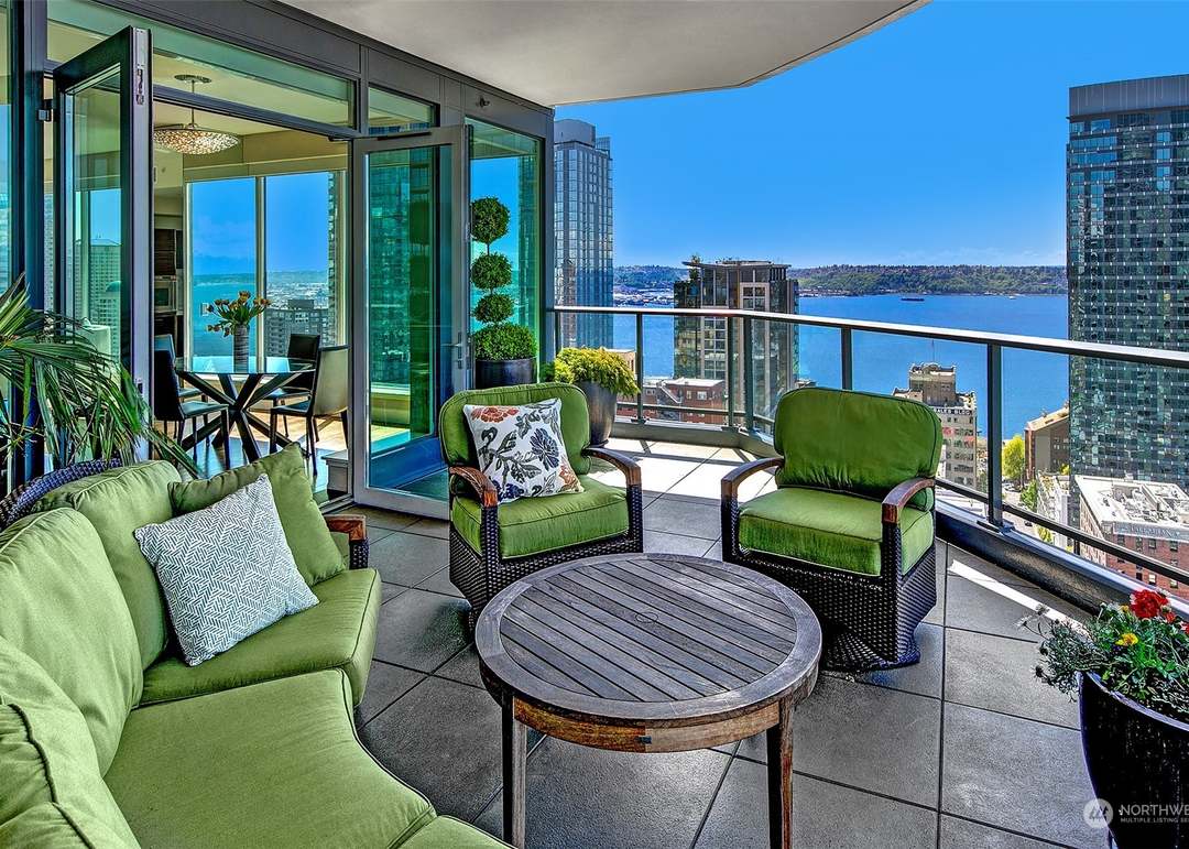 1920 4th Ave #2701, Seattle, WA 98101 | Redfin