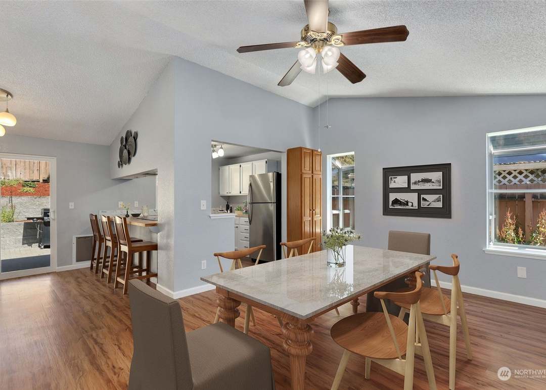 4724 S 301st Dr, Auburn, WA 98001