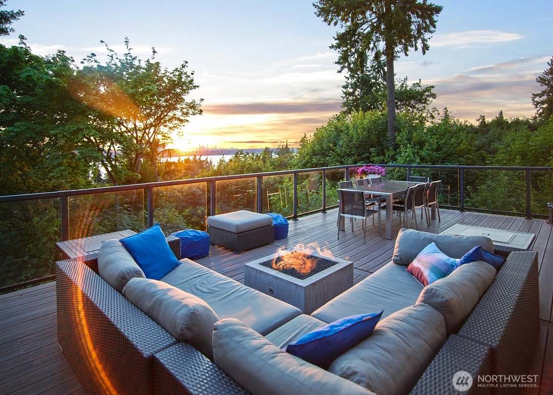 5045 88th Ave SE, Mercer Island, WA 98040 | Redfin 5045 88th Ave SE, Mercer Island, WA 98040 | Redfin