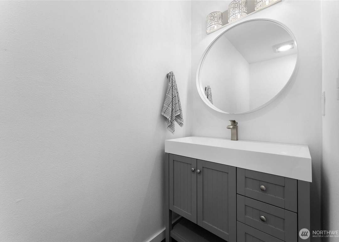 11806 221st Ave E, Bonney Lake, WA 98391