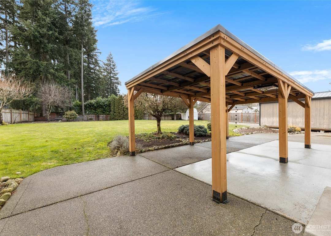 11806 221st Ave E, Bonney Lake, WA 98391