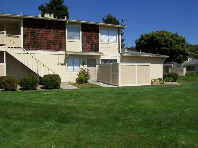 1853 Cherokee Dr #2, Salinas, CA 93906
