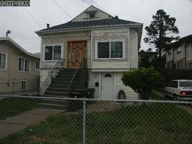 3236 Galindo St, Oakland, CA 94601 | MLS# 40300236 | Redfin