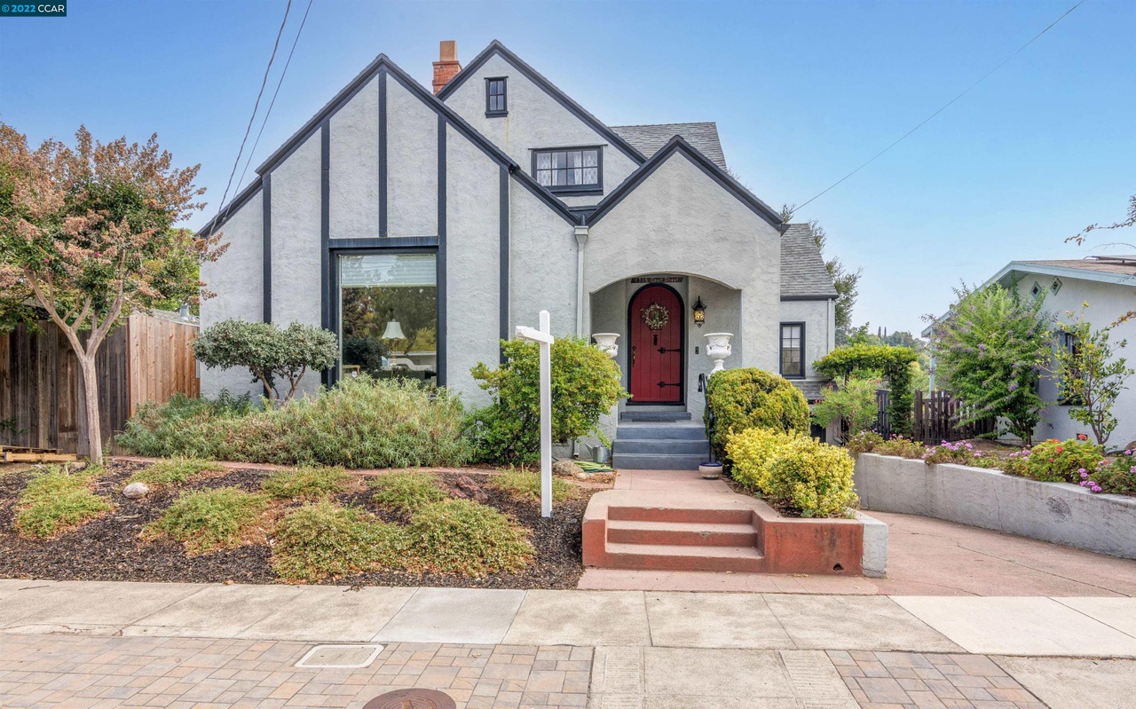 1315 Court St Martinez CA 94553 MLS# 41008330 Redfin 1315 Court St Martinez CA 94553 MLS# 41008330 Redfin