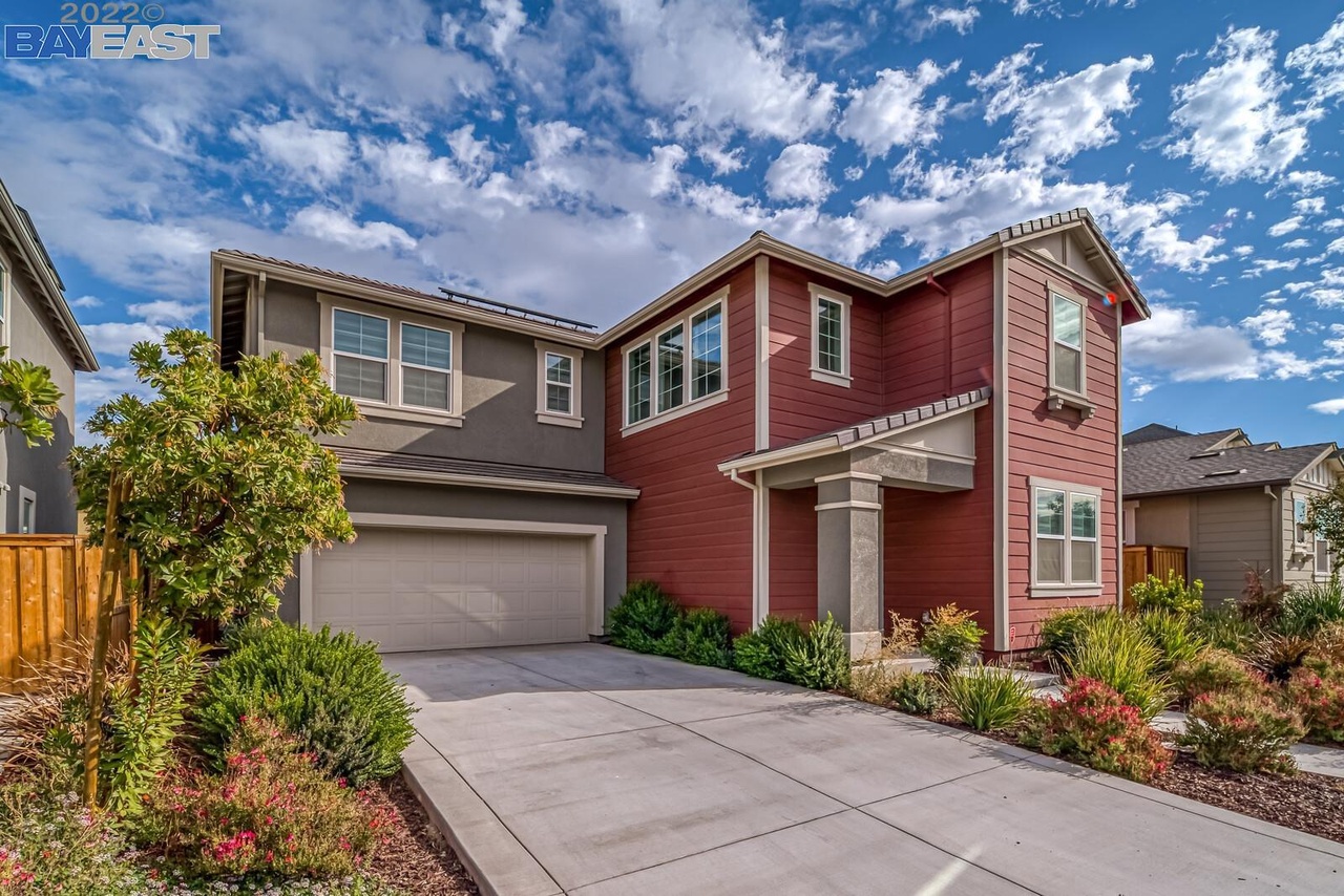 Redfin Tracy