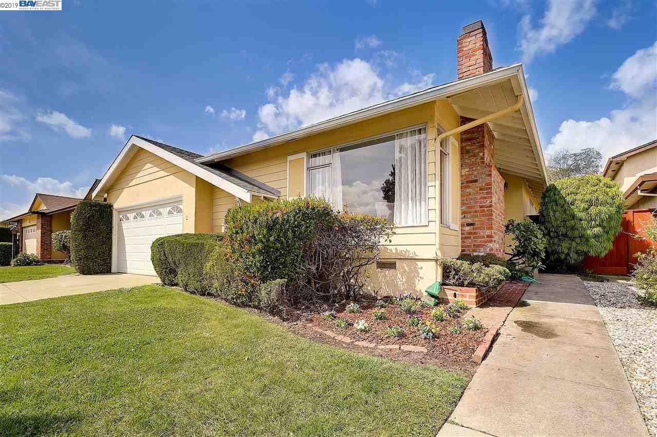 437 Yorkshire Rd Alameda Ca 94501 Mls 40858838 Redfin Photos And Other Media