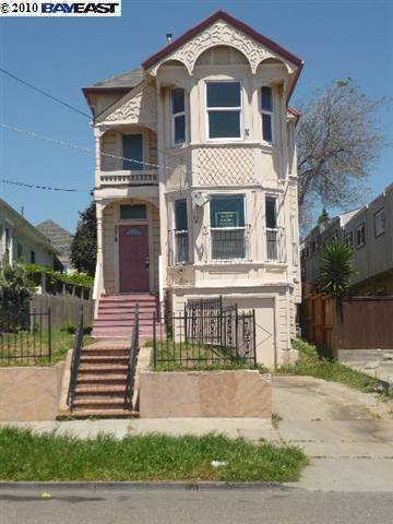 2278 E 17th St, Oakland, CA 94606