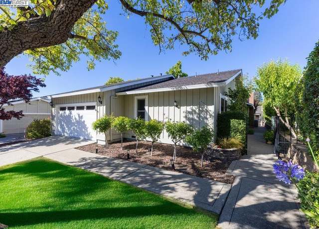Property at 1946 Rancho Verde Cir West, Danville, CA 94526, 4 beds, 2 baths