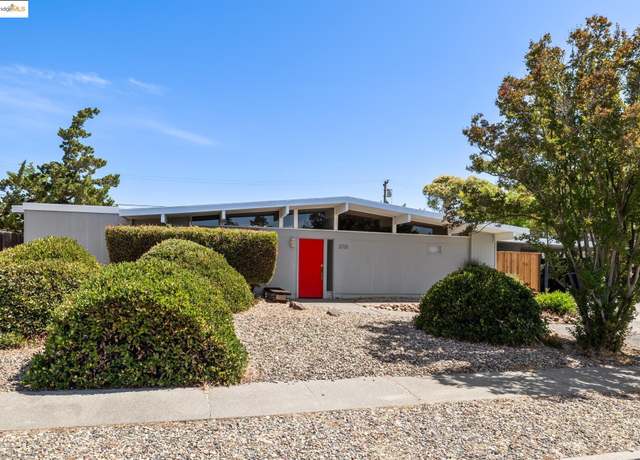 Property at 3731 Merridan Dr, Concord, CA 94518, 4 beds, 2.5 baths