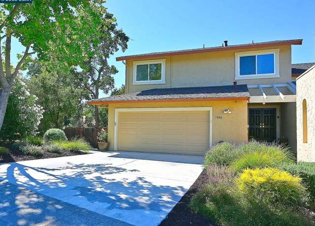 Property at 1084 Southdown Ct, Walnut Creek, CA 94596, 3 beds, 2.5 baths