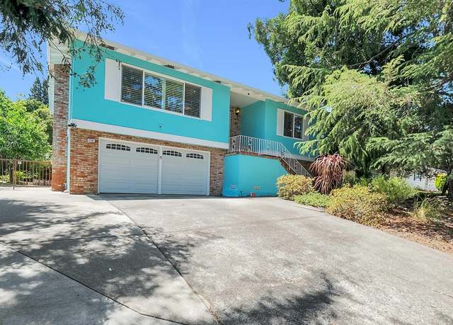 Property at 17561 Vineyard Rd, Castro Valley, CA 94546, 4 beds, 3.5 baths