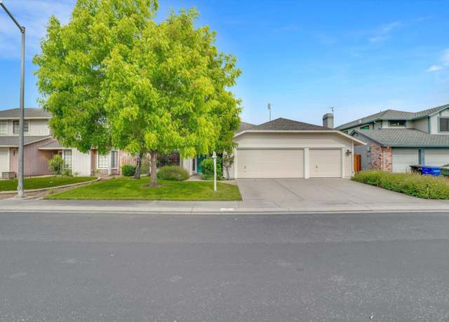 Property at 4012 Godfrey Dr, Salida, CA 95368, 4 beds, 2 baths